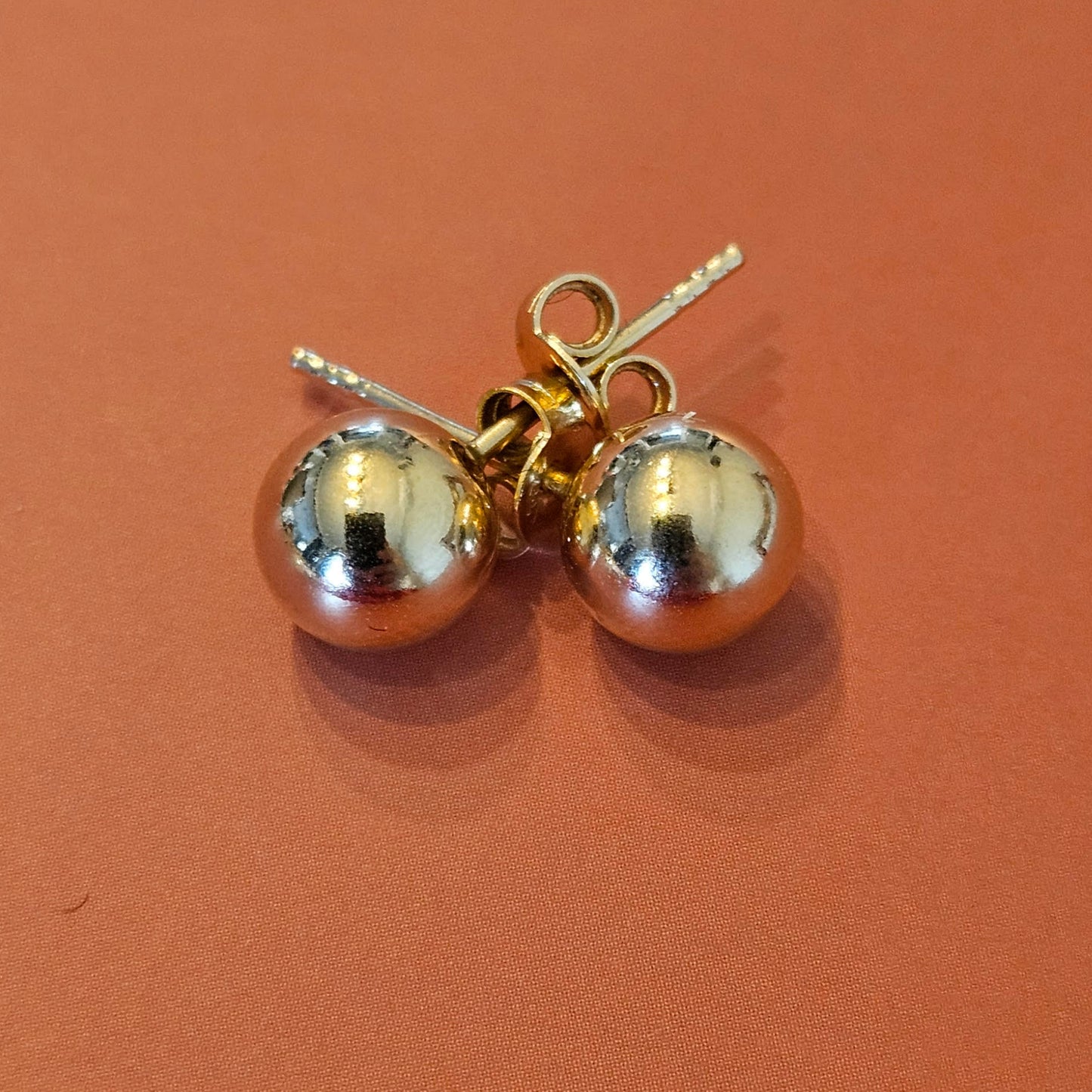 18K Saudi Gold earrings A1